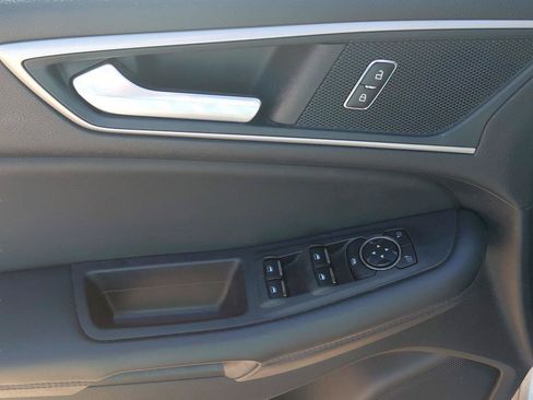 Used 2024 Ford Edge SEL AWD/4WD image 28
