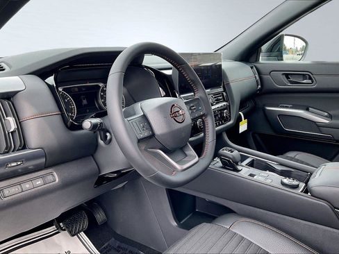 New 2026 Nissan Pathfinder Rock Creek AWD/4WD image 7