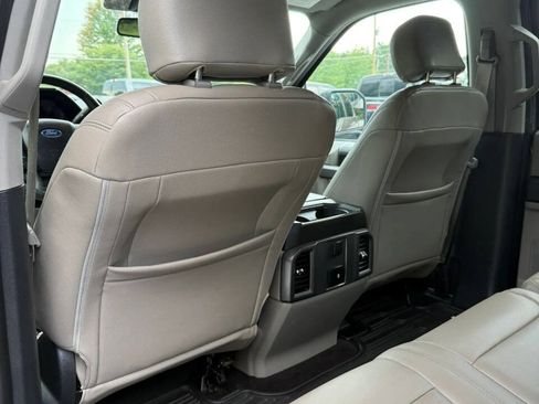Used 2019 Ford F150 XLT w/ Equipment Group 302A Luxury AWD/4WD image 18