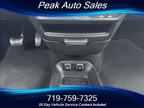 Used 2018 Chrysler Pacifica Touring-L w/ Premium Audio Group FWD image 25