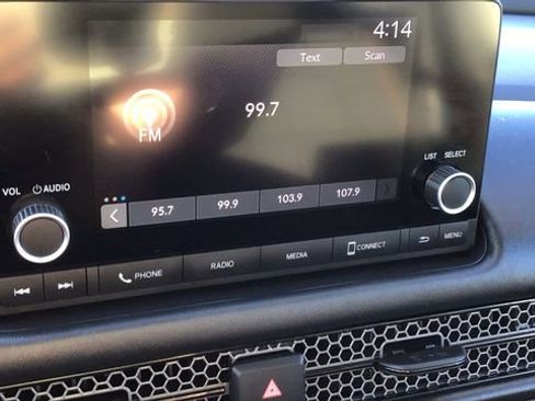 Used 2023 Honda HR-V Sport image 25