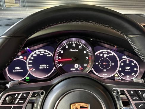 Used 2019 Porsche Cayenne Turbo AWD/4WD image 28