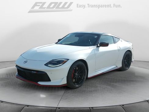 New 2026 Nissan Z NISMO w/ Floor Mat Package image 3