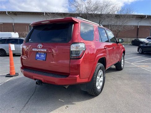 Used 2024 Toyota 4Runner SR5 image 3