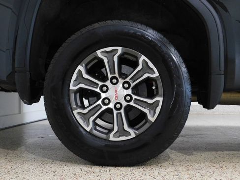 Used 2019 GMC Sierra 1500 SLE w/ SLE Value Package AWD/4WD image 77