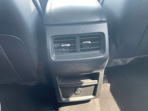 Used 2023 Ford Edge SEL image 22