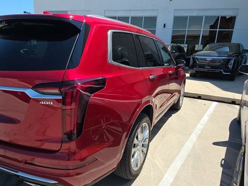Certified 2024 Cadillac XT6 Premium Luxury w/ Technology Package AWD/4WD image 14