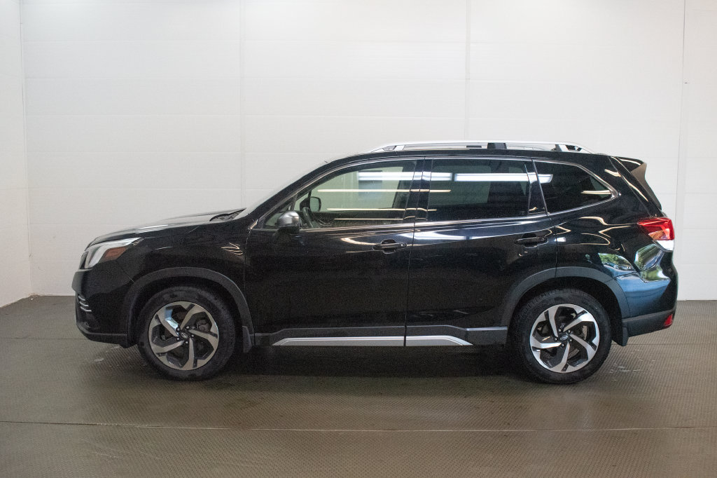 Used 2023 Subaru Forester Touring AWD/4WD image 7