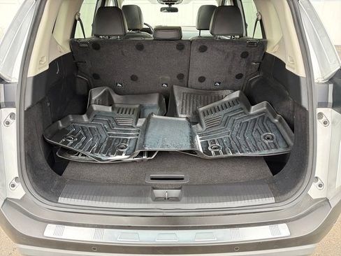 Used 2023 Nissan Rogue SV w/ SV Premium Package image 28