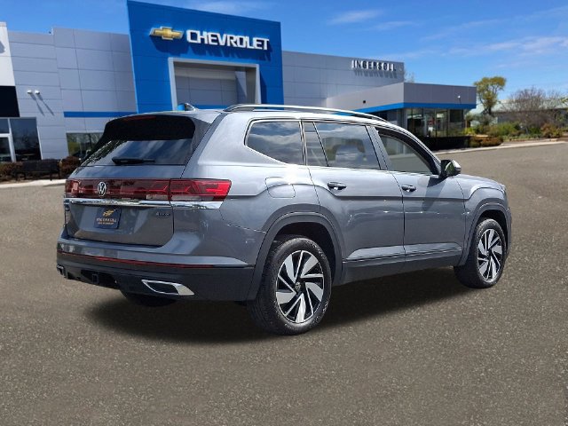 Used 2025 Volkswagen Atlas SE AWD/4WD image 24