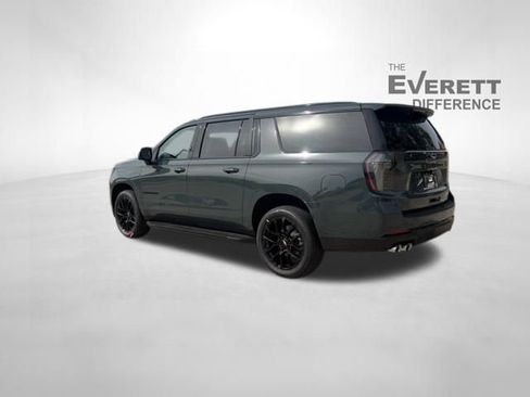 New 2026 Chevrolet Suburban RST AWD/4WD image 5