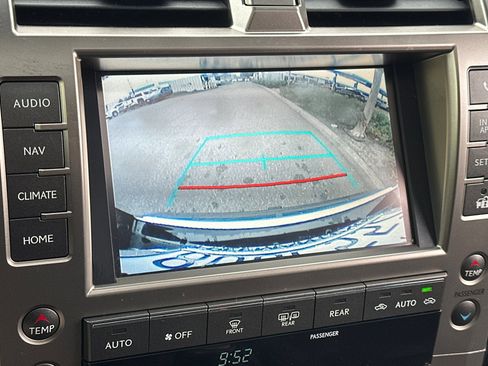 Used 2021 Lexus GX 460 Premium w/ Premium Package image 19