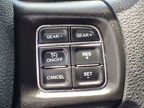 Used 2022 RAM 1500 Tradesman w/ Chrome Appearance Group AWD/4WD image 11