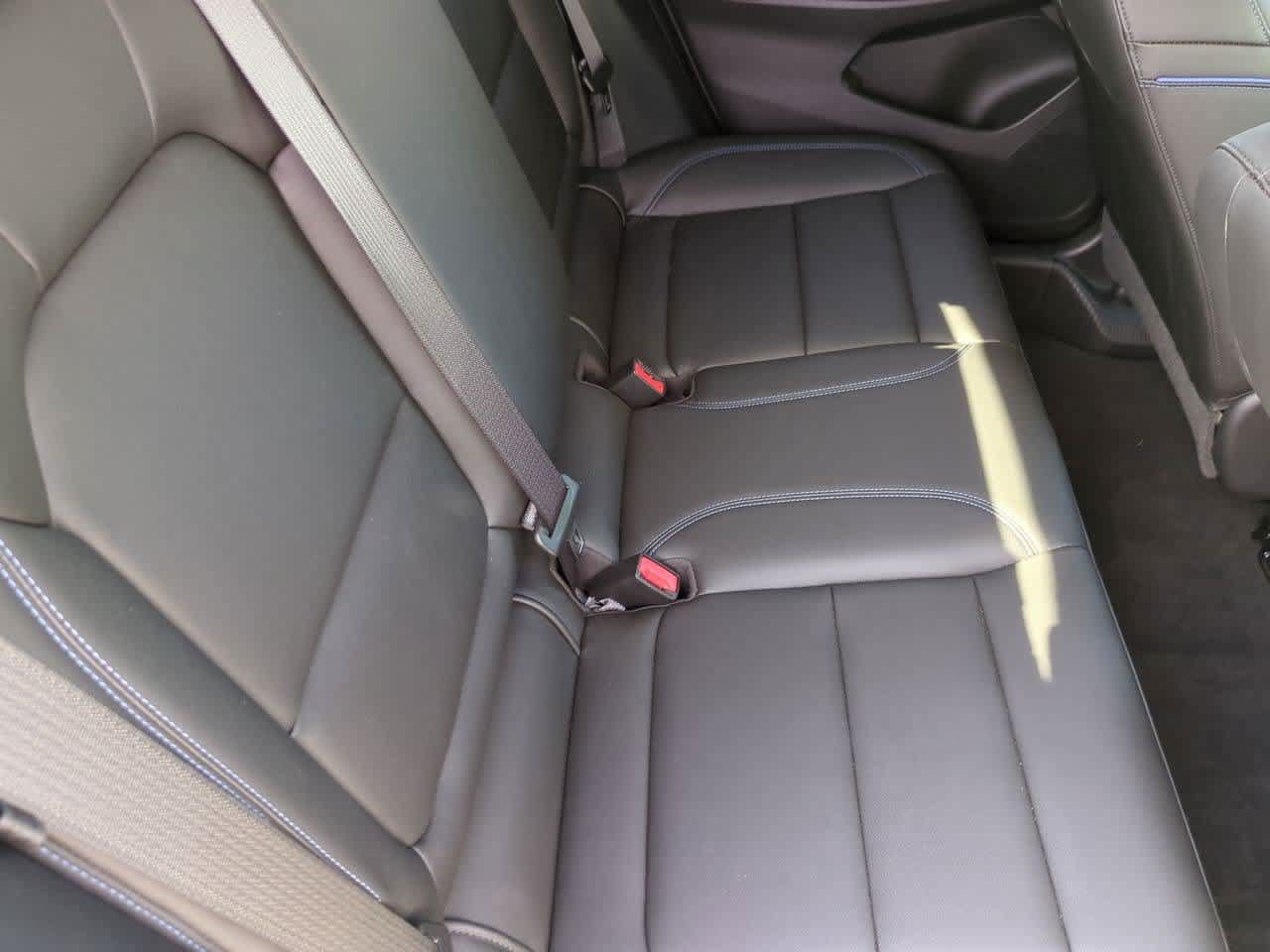 Used 2024 Buick Envista Sport Touring w/ Convenience I Package FWD image 20