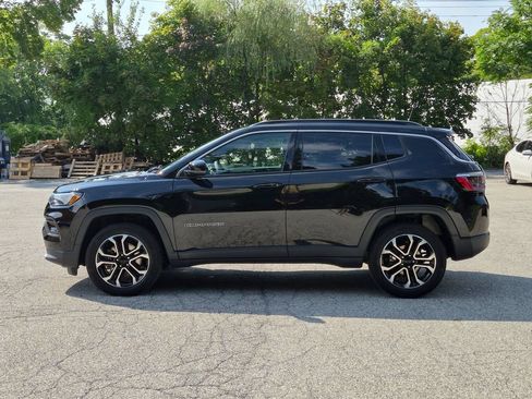 Used 2023 Jeep Compass Limited w/ Sun and Sound Group AWD/4WD image 8