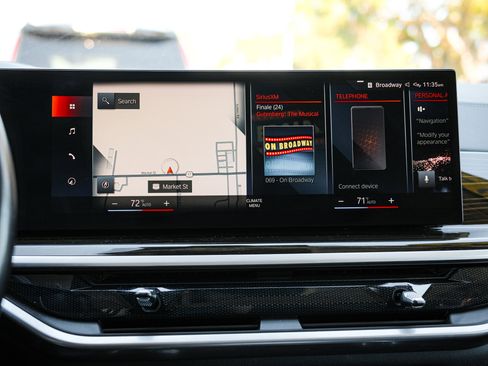 Used 2023 BMW X7 xDrive40i image 22