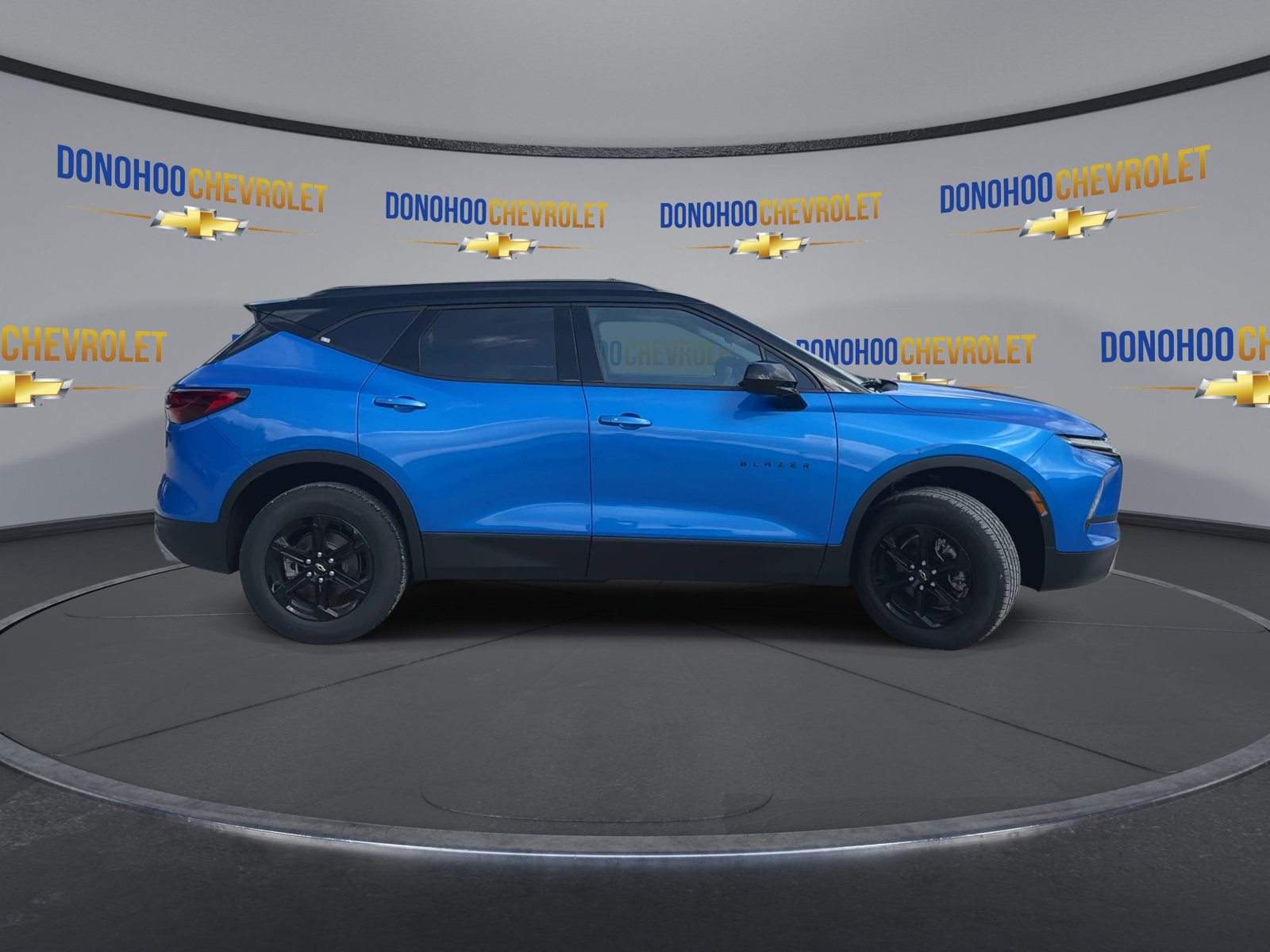 New 2026 Chevrolet Blazer LT w/ Midnight/Sport Edition FWD image 12
