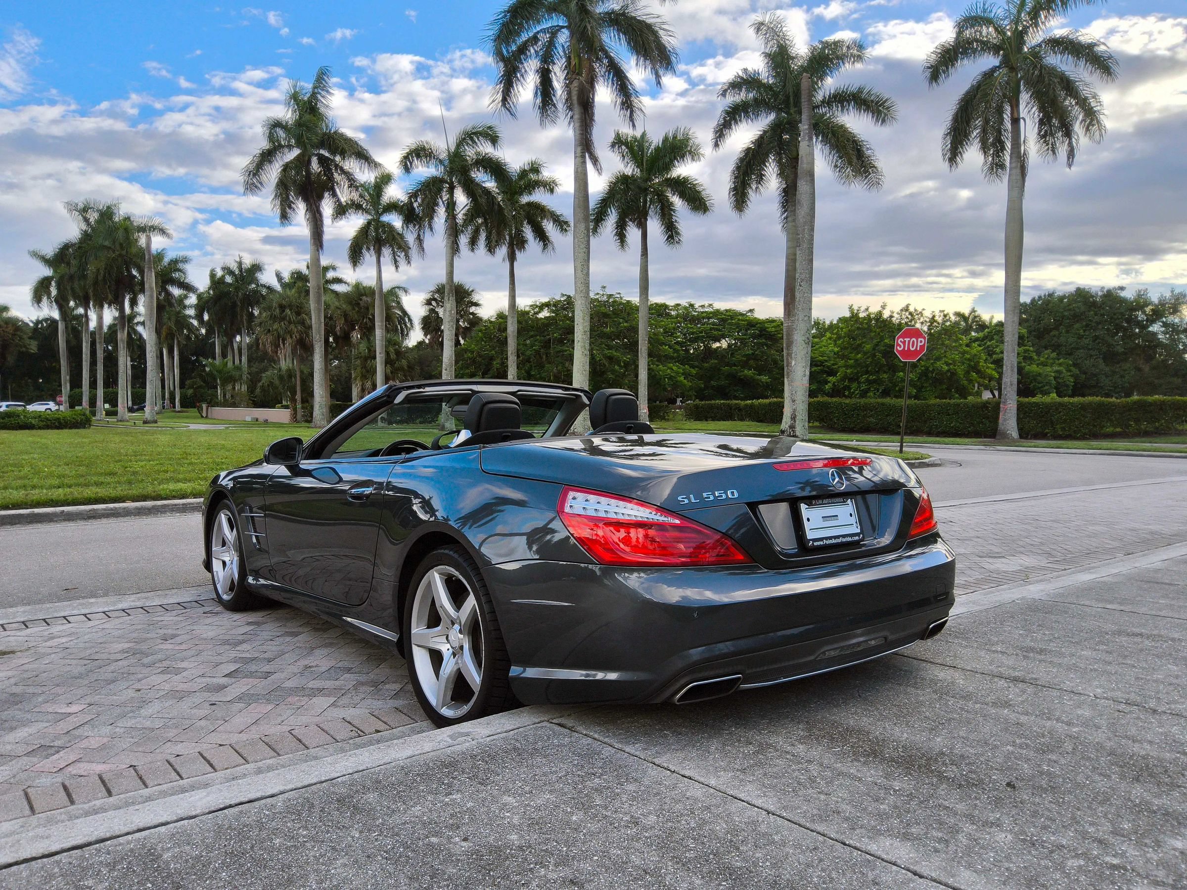 Used 2014 Mercedes-Benz SL 550 image 18