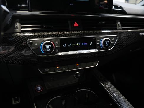 Used 2022 Audi S4 Premium image 47