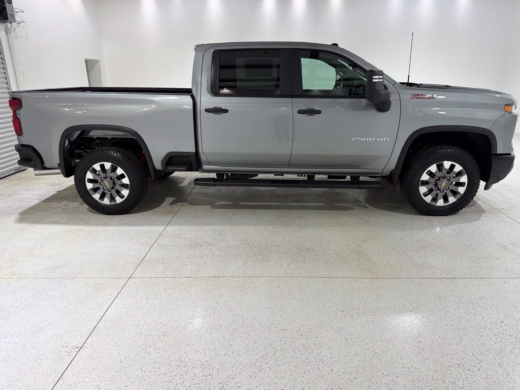 New 2026 Chevrolet Silverado 2500 Custom w/ Custom Value Package AWD/4WD image 6