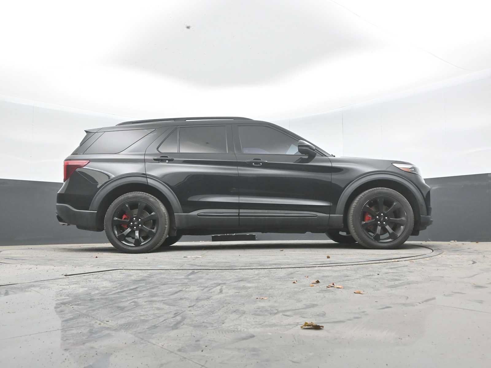 Used 2020 Ford Explorer ST w/ ST Street Pack AWD/4WD image 29