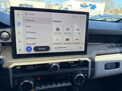 Used 2024 Toyota Tacoma Limited w/ Limited Package (LT) image 27