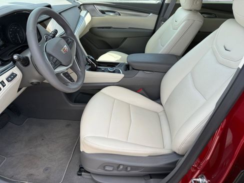 New 2026 Cadillac XT5 Premium Luxury w/ Driver Assist Package FWD image 16