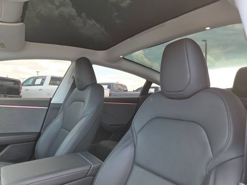 Used 2025 Tesla Model 3 Long Range RWD image 26