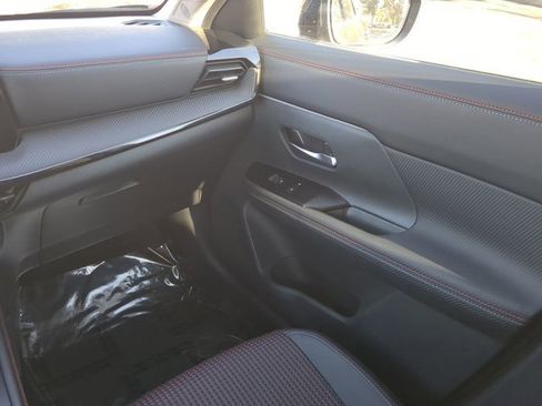 Certified 2026 Nissan Kicks SR w/ Cold Weather Package image 18