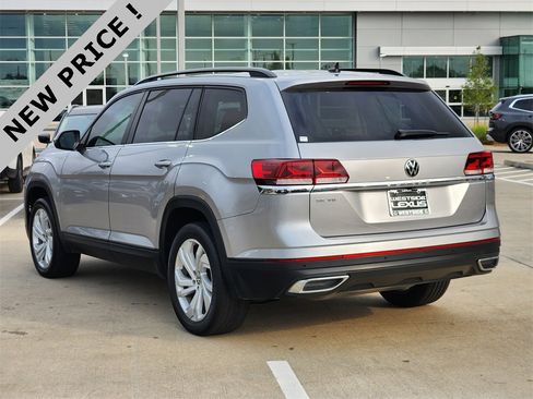Used 2021 Volkswagen Atlas SE w/ Panoramic Sunroof Package image 5