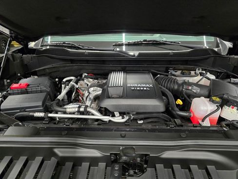 Used 2024 Chevrolet Silverado 1500 ZR2 AWD/4WD image 16