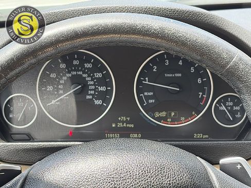 Used 2015 BMW 328i xDrive Wagon AWD/4WD image 27