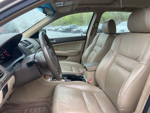 Used 2005 Honda Accord EX-L image 2