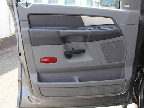 Used 2008 Dodge Ram 1500 Truck SLT w/ Popular Equipment Group AWD/4WD image 16