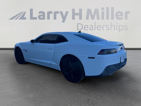 Used 2015 Chevrolet Camaro LT image 3