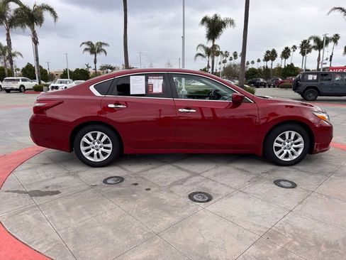 Used 2018 Nissan Altima 2.5 S w/ S Convenience Package image 9