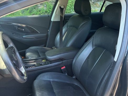 Used 2016 Buick LaCrosse Leather w/ Experience Buick Package FWD image 2