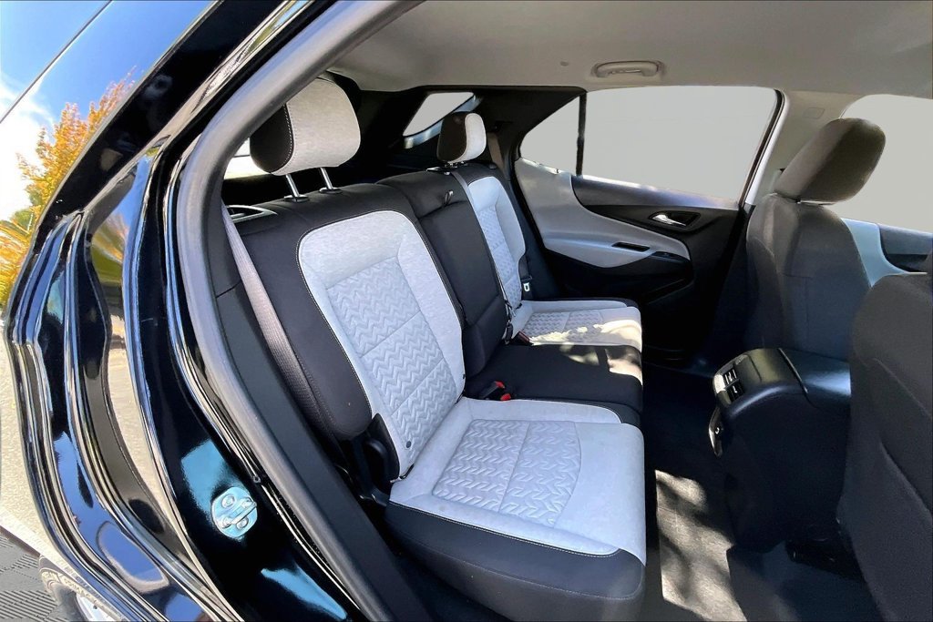 Used 2024 Chevrolet Equinox LS w/ LS Convenience Package FWD image 17