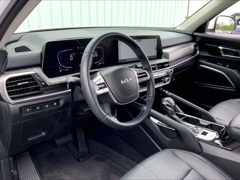 Used 2025 Kia Telluride EX AWD/4WD image 12
