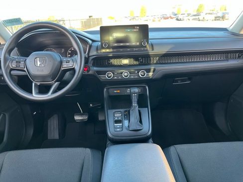 Used 2023 Honda CR-V LX image 15