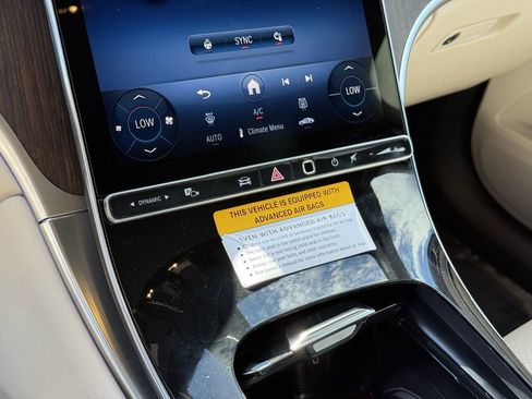 New 2026 Mercedes-Benz GLC 300 4MATIC image 24