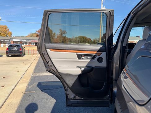 Used 2017 Honda CR-V EX-L image 22