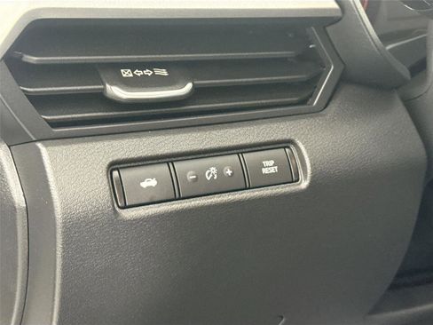 Used 2024 Nissan Altima 2.5 S image 14