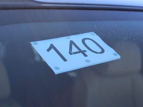 Used 2012 BMW X5 xDrive50i image 11