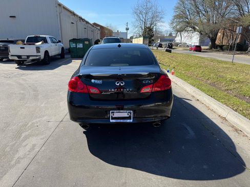 Used 2011 INFINITI G37 4dr x AWD w/ Premium Pkg image 10