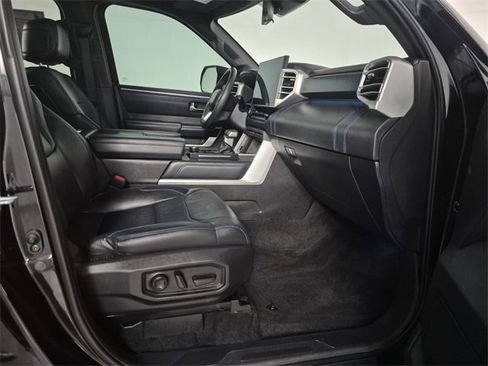 Used 2024 Toyota Tundra Platinum image 43