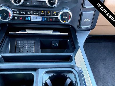 Used 2024 Ford F250 Lariat w/ Chrome Package AWD/4WD image 18