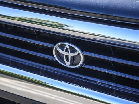 Used 1995 Toyota 4Runner SR5 image 11