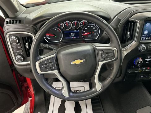 Used 2022 Chevrolet Silverado 1500 LT w/ Bed Protection Package AWD/4WD image 4