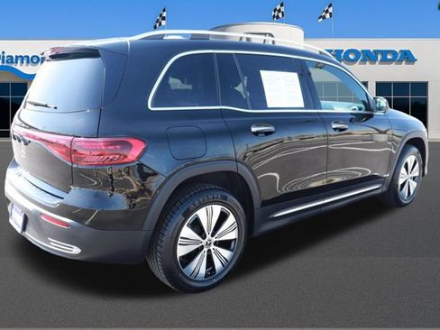 Used 2024 Mercedes-Benz EQB 250+ image 7